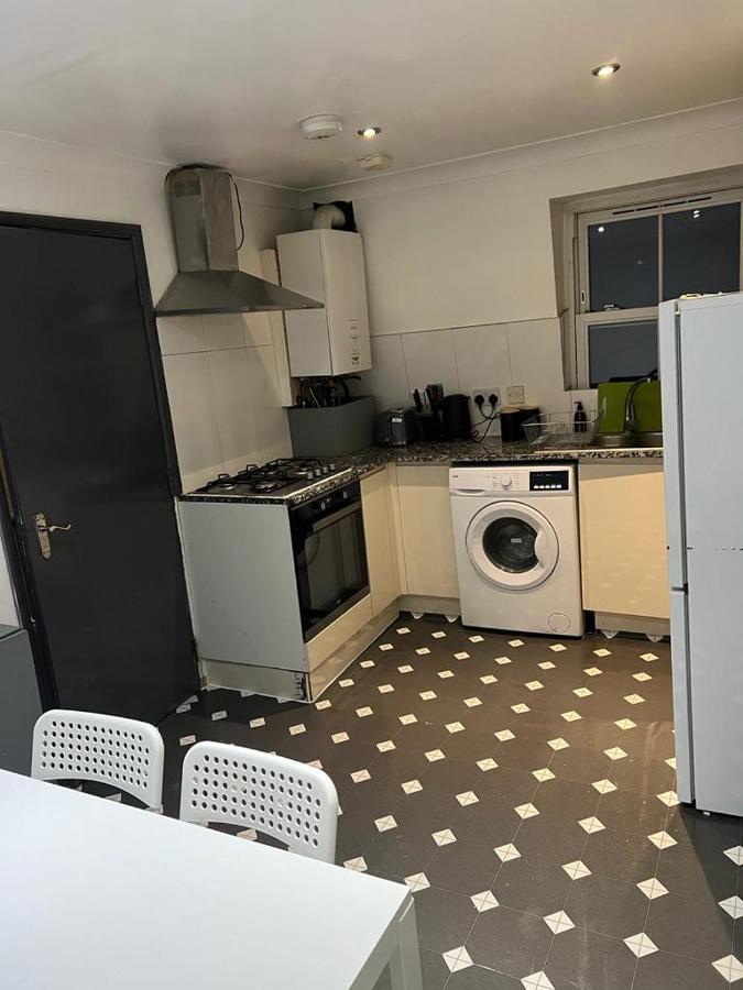 3 Bedroom Flat In King'S Cross, St Pancras'S. 8 People London Bagian luar foto