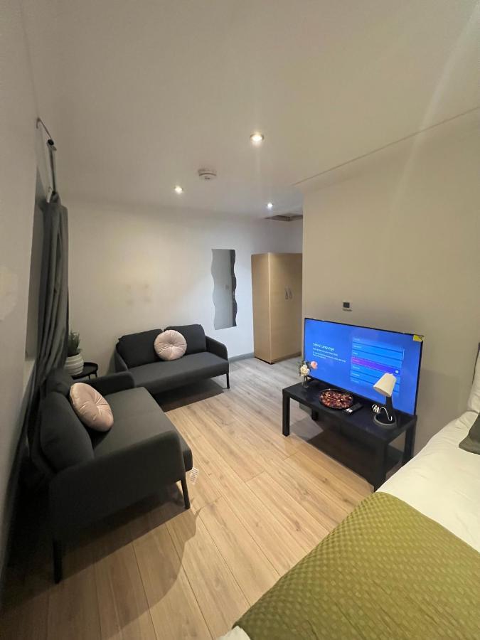 3 Bedroom Flat In King'S Cross, St Pancras'S. 8 People London Bagian luar foto