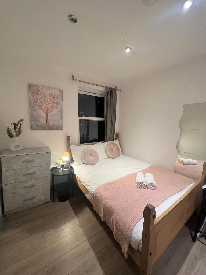 3 Bedroom Flat In King'S Cross, St Pancras'S. 8 People London Bagian luar foto